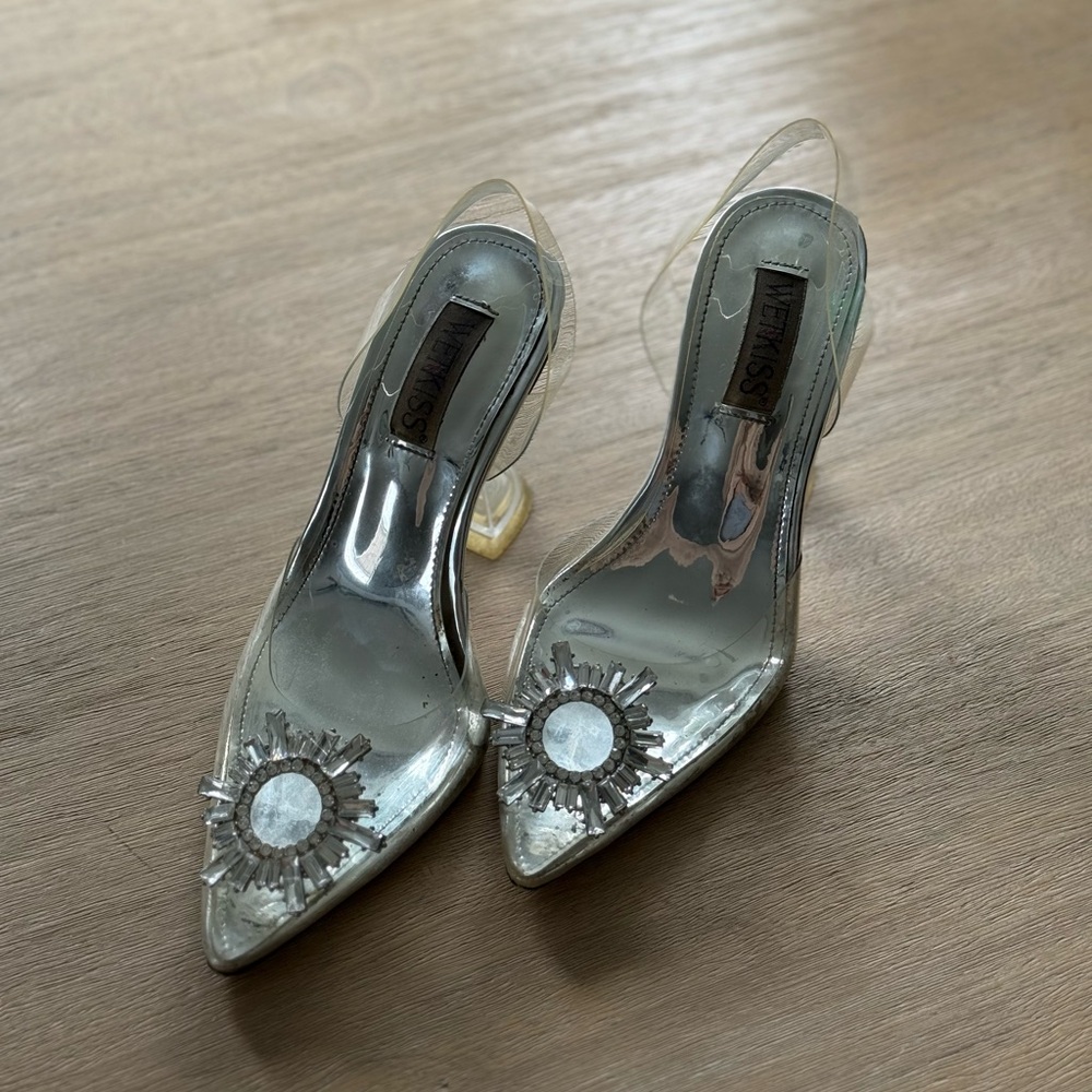 Wet kiss Shimmering Silver Women's Heels with rhinestone